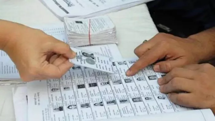 Why are the names of 65 Lakh people cut from the voters list? Electoral Commission responded in the Supreme Court on Sir – Bihar Voters List for the election commission for the election in the Supreme Court about the exclusion of voter from the list