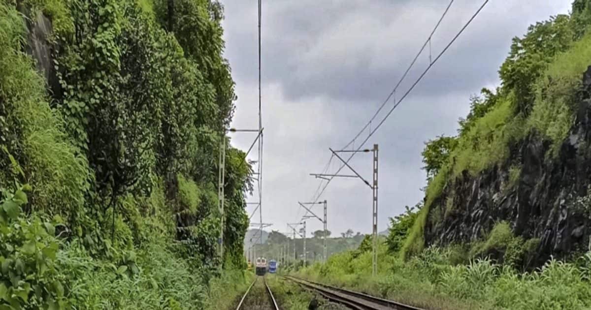 Sometimes Amitabh-Dharmendra collided here with bandits, and even after 50 years running on those tracks