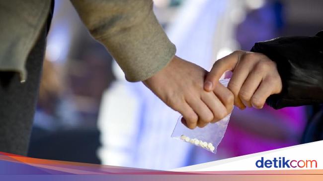 10 Nurses Syamsudin Sukabumi Hospital Positive Medicine, This is the motive