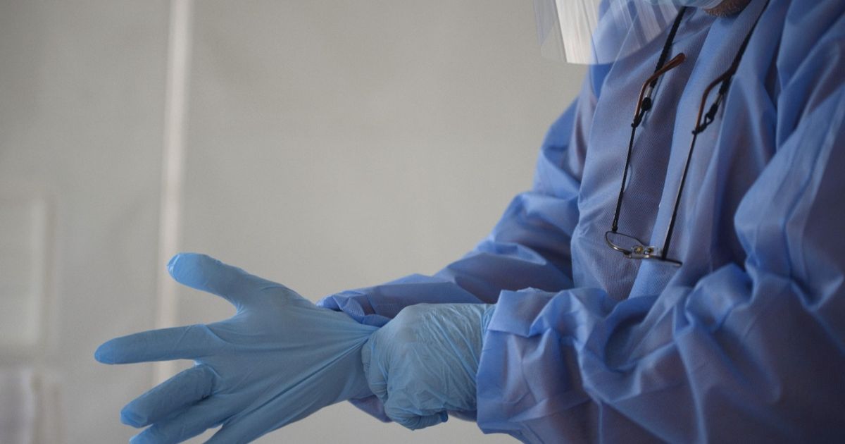 Unexpected side effects come on doctors before using artificial intelligence