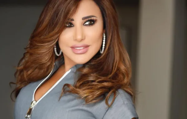 نجوى كرم تحسم الجدل حول شائعة انفصالها .. هذا ما قالته