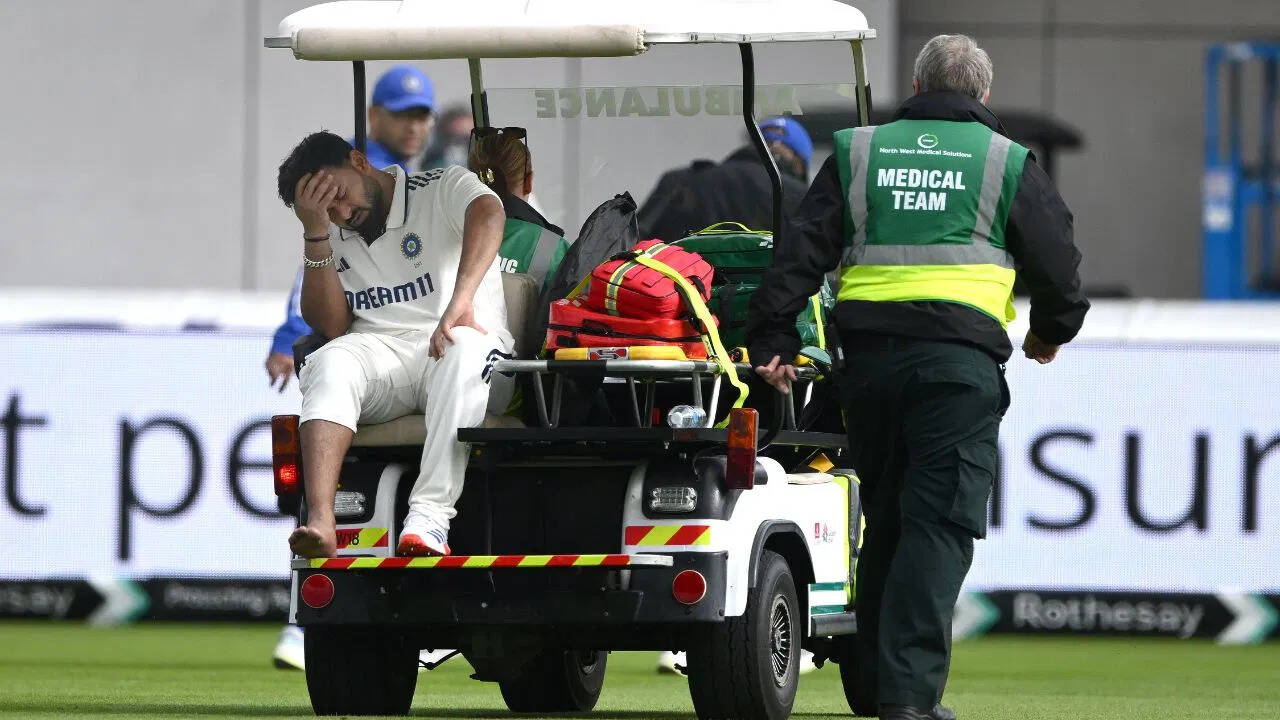 BCCI gave a great update on the injury of Rishabh pant, which will replace him and what the law of the ICC says