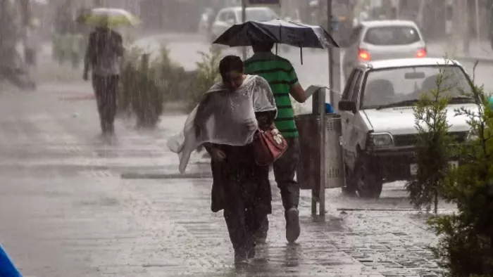 JK News: Heavy rain has disrupted Rajouri, many houses cracks; 20 families were taken to safe places – cracks appear in homes in Rajouri 20 Familyies