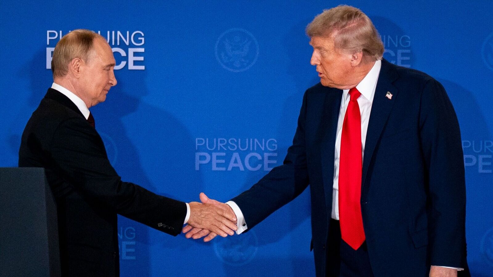 Putin-Trump meets: ‘Progress’ but no Ukraine agreement Non-Alaska Summit in Ten Key Points