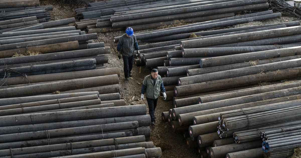 Iron ore price is still rising for the second day, over $ 104 per ton