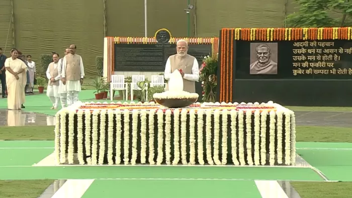 The death anniversary of former Prime Minister Vajpayee, ‘Sada Atal’, reached the president today and paid tribute to the Prime Minister – Atal Bihari Vajpayee Death Anniversary PM Modi brings tribute to Sadiva Atal