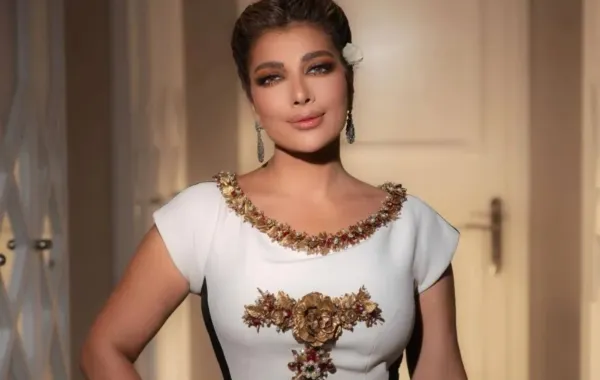 وصفت الفنانة أصالة تأثير السيدة فيروز في حياتها ب”الجوهري”، مؤكدة أن فيروز أصلحت حياتها وهي…