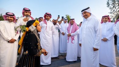 عفوية الطفولة وشغف السياحة وزير السياحة يمنح الطفلة ندى رخصة أصغر مرشدة سياحية سعودية. تابعوا…