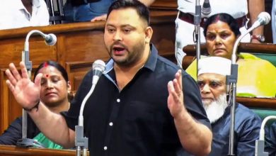 Tejashwi Yadav chose a voters.