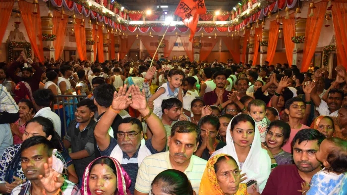 Krishna Janmashtami: Braj Ithlaaya, Ore sheds the ears of Kanha; Bhakton ne Lagaye Khushi ke Jaikare – Braj four Krishnas Birthday particle smiles