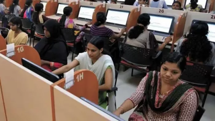 Women’s candidates should not come to the examination center by applying Henna, the instructions released for the Patwari recruitment exam in Rajasthan -Women’s candidates are requested not to reach the examination center with Henna on their hands