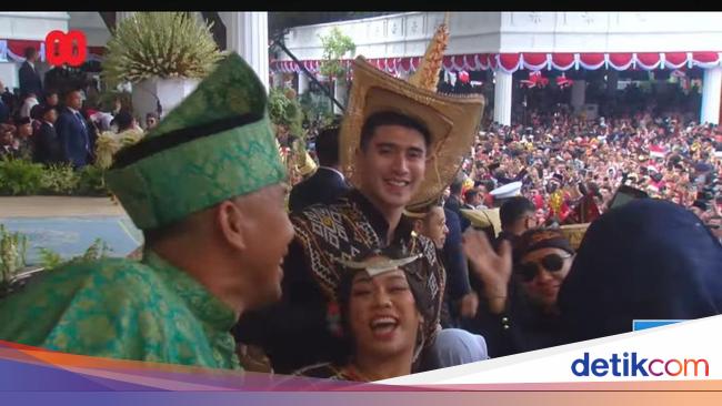 The 80th anniversary of the Republic of Indonesia, Zita Anjani and Verelell is included in dancing Tabola Bale in the palace