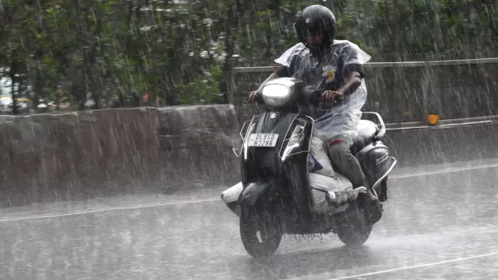 Again from Delhi: IMD said the problem of weakening and traffic jam due to heavy rains, IMD said – Delhi again update Rain Traffic Disrupted Waterleaching reported