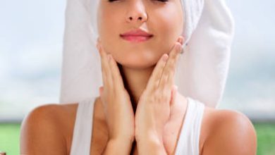 Make -up without stickiness in the monsoon