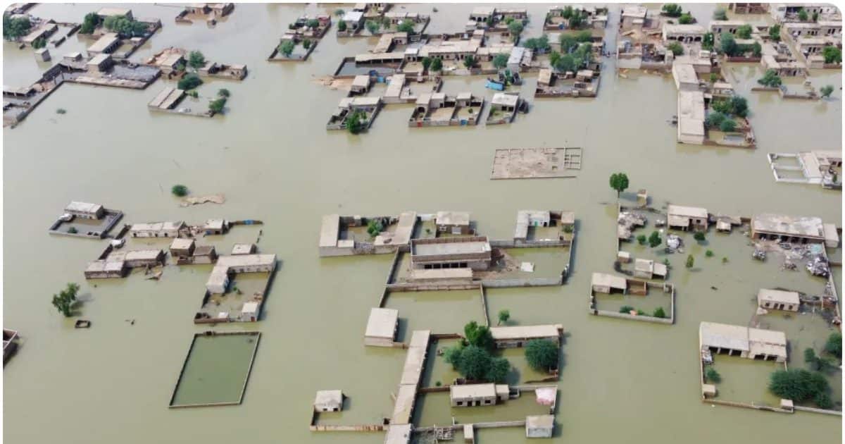 More than 300 people flooded, Pakistan rains in Pakistan
