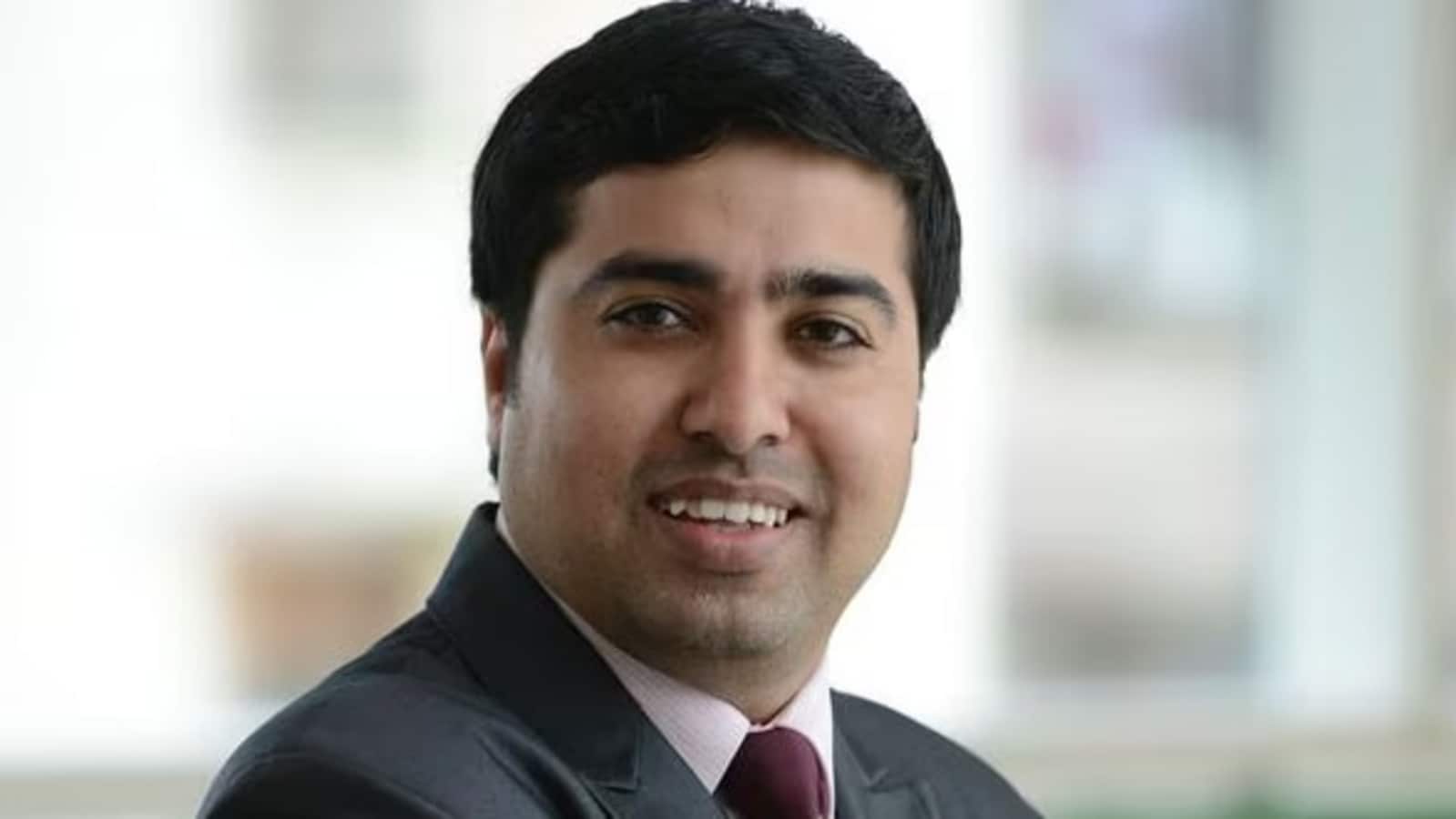 Shares to buy or sell: Chandan Taparia recommends three shares to buy and sell today – August 18, 2025
