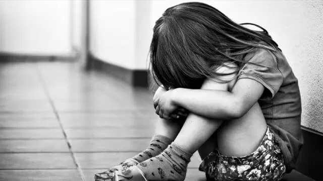 Class 3 boy, 8 -year -old girl and toilet … Student studying with rape