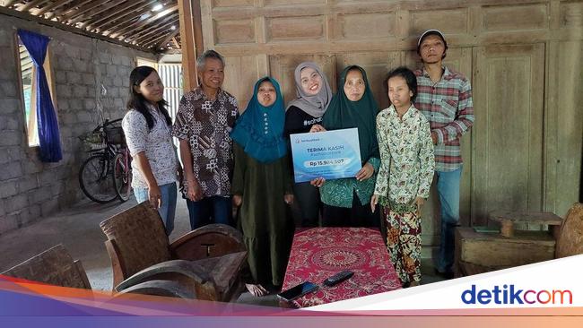 The happiness of Mr. Sakir’s family, can renovate the house by a good friend