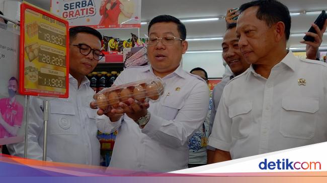 Visit the RAU market in Serang, Tito calls the price of stable staples