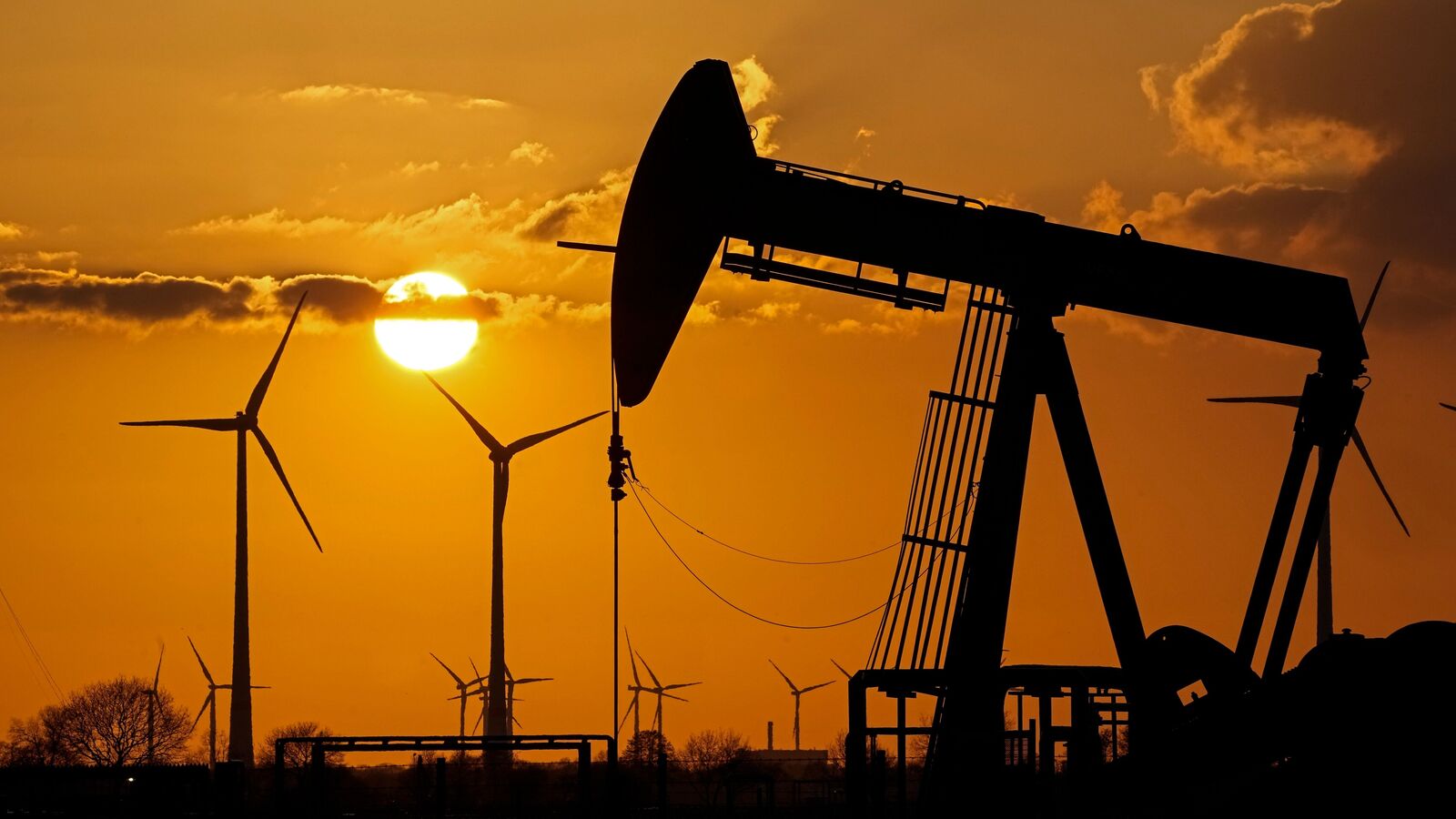 Russian oil sales to India to continue under ‘special mechanism’ despite US threats, Embassy officials say