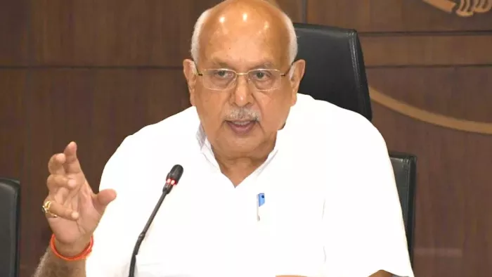 After the attack of the SP chief, Agriculture Minister Surya Pratap Shahi said retaliation – in Akhilesh’s time when farmers committed suicide – Lucknow News Agriculture Minister responds to Akhileshs Furtilisator Crisis claims claimed