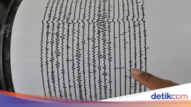 The earthquake of m 3.3 occurred in Malang