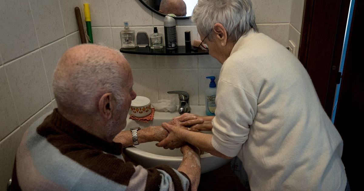Early intervention to treat hearing impairment can reduce the risk of dementia