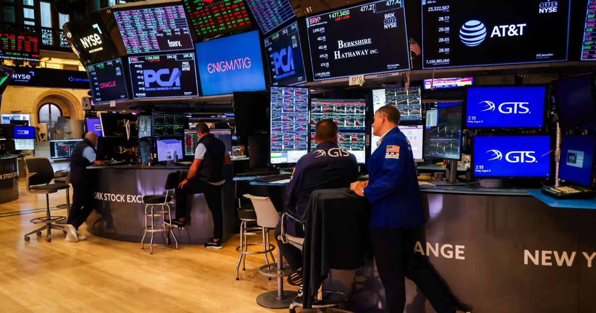 Futures reduction in September refresh US stock indicators