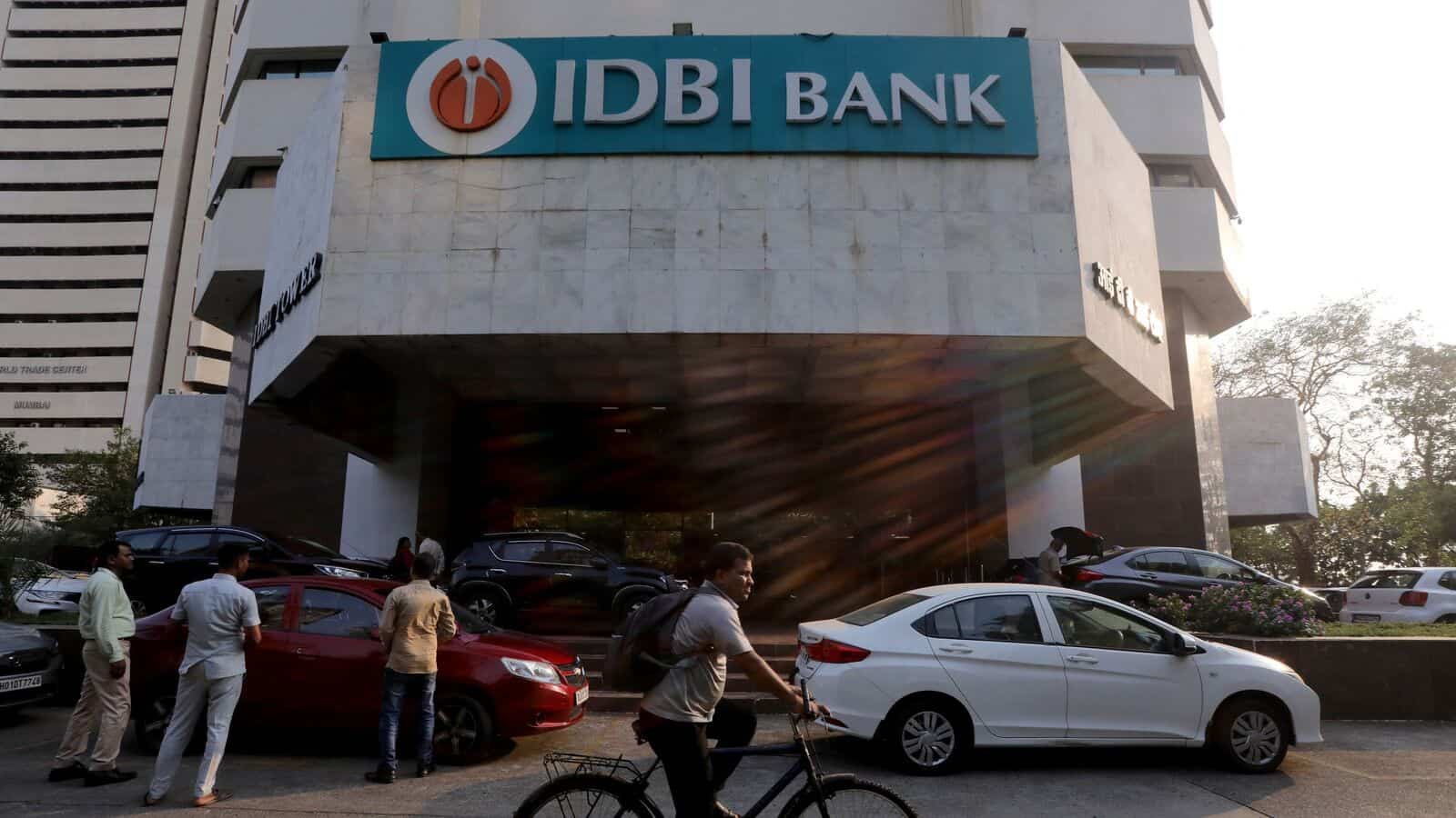 IDBI Bank Download: SEBI approves the reclassification of LIC as a public shareholder. Check details