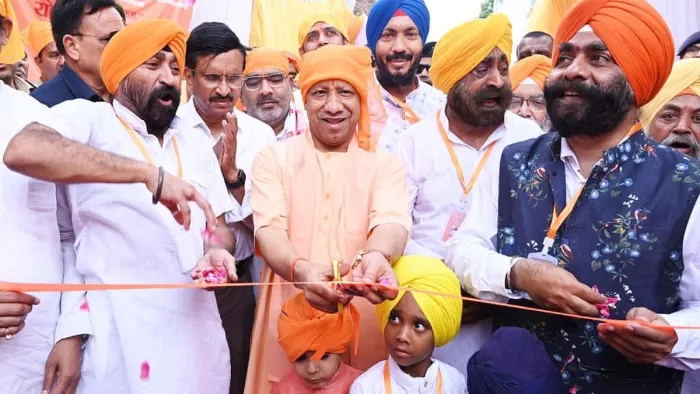 UP NEWS: CM Yogi said in Gorakhpur, Sikh Gurus sacrificed India, Indianness and Sanatan Dharma – CM Yogi Adityanath Hails Sikh Gurus offer for Sanatan Dharma in Gorakhpur