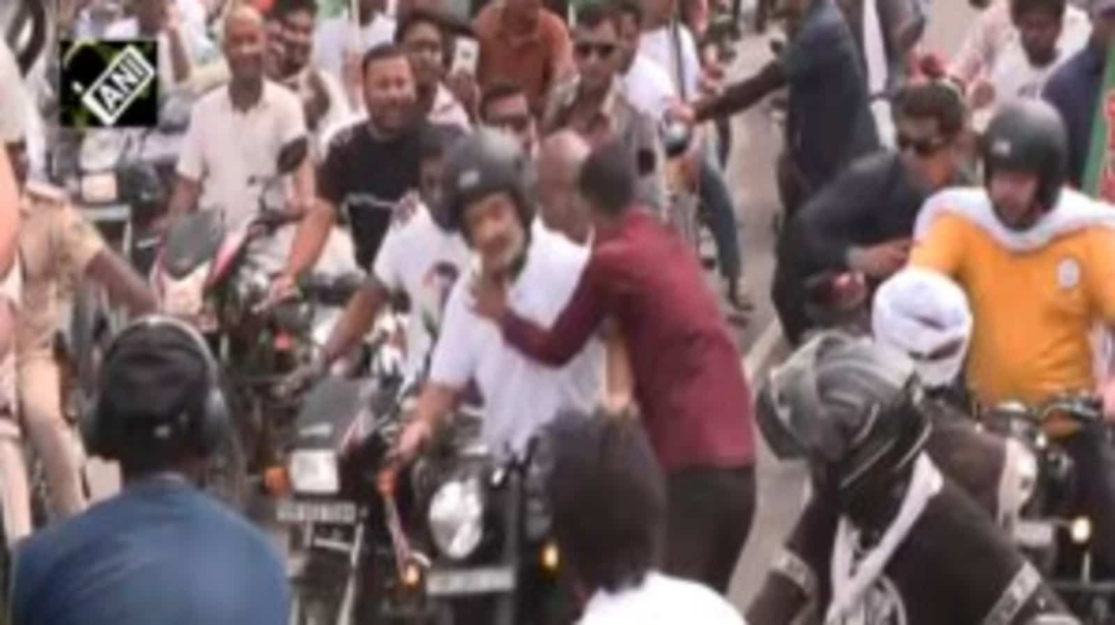 Viral video: Fan embraces Rahul Gandhi in Bihar Rally, is clapped; Netizens says: ’50 rupaiya kaat that ka ‘| Watch