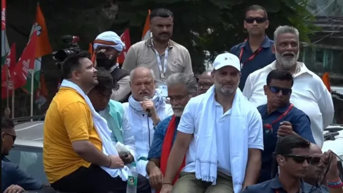 Voter Adhikar Yatra: आज अररिया में गरजे महागठबंधन के नेता, तेजस्वी ने कहा- चुनाव आयोग अब गोदी आयोग बन गया है – Bihar Ma