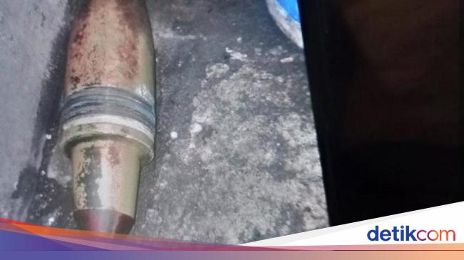 Chicken Nate Traders in East Jakarta Find Mortier, is wrong for Thermos