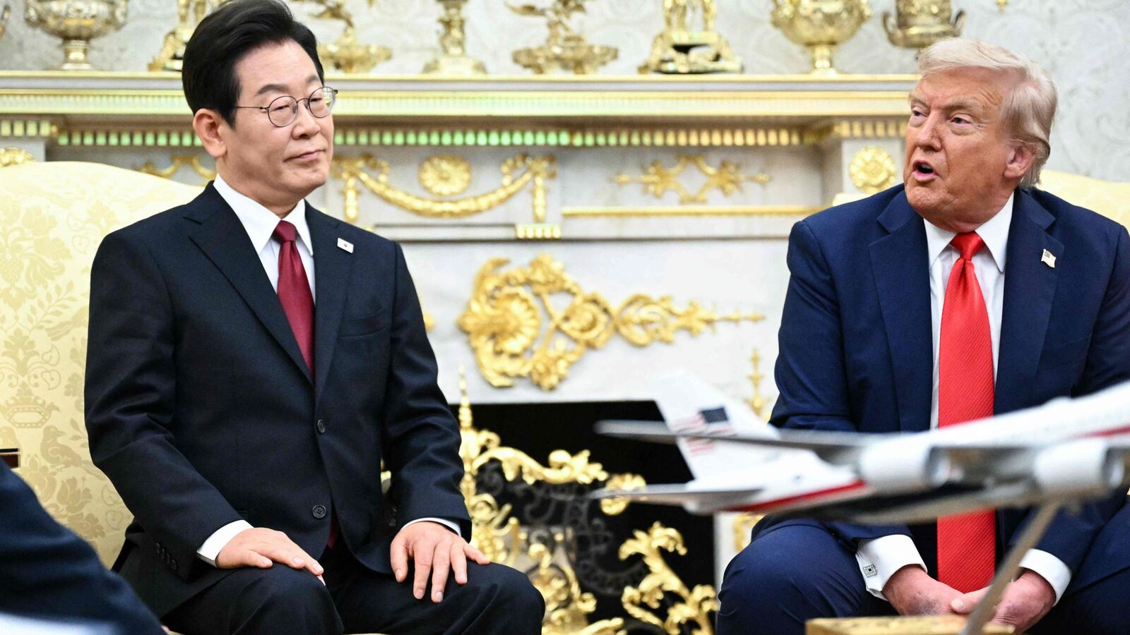 Donald Trump intends to meet Kim Jong Un from North Korea this year, tells the new president Lee Jae Myung of South Korea