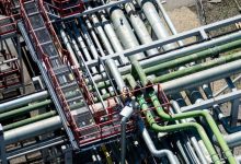 Oil prices fall amid anticipation of signs on Russia’s supplies
