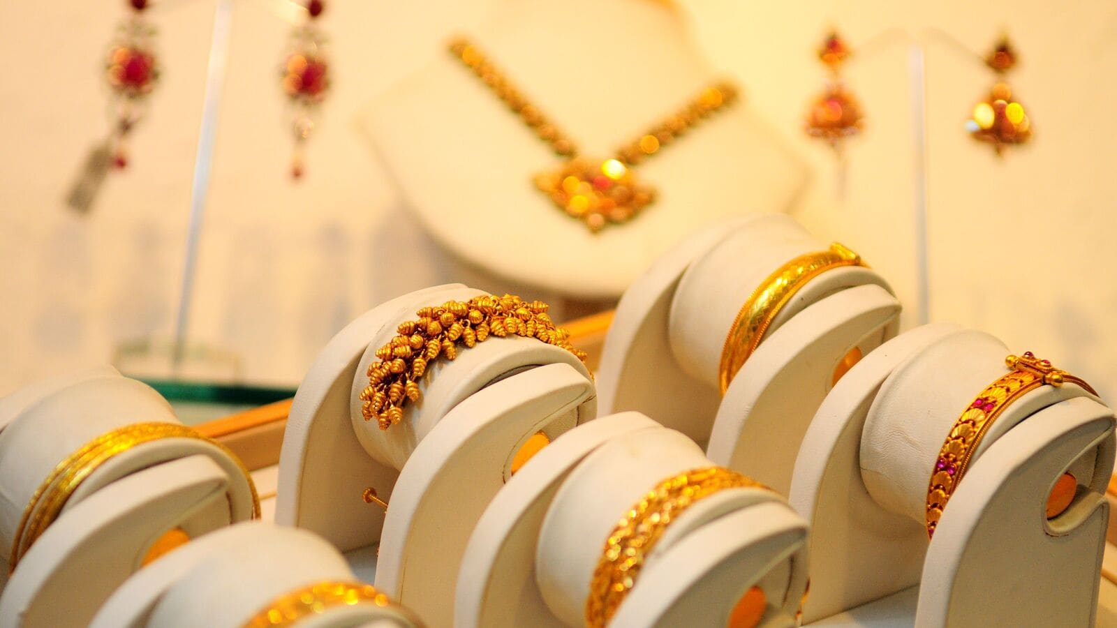 Gold prices today in your city: Check prices in Mumbai, Bengaluru, Chennai, New -Delhi on August 26