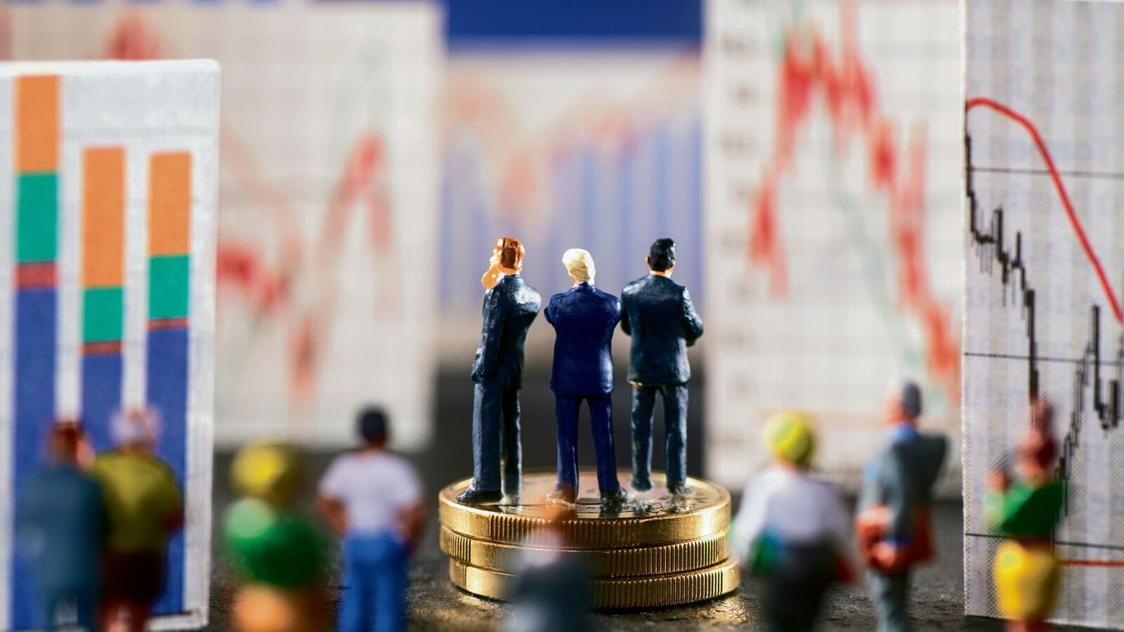 FPI ownership in NSE-listed firms drops to 13-year-old low, domestic mutual funds strengthen the holding of all time high