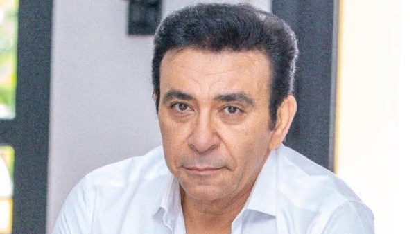 بعد حبسه 10سنين.. تفاصيل اللحظات الأخيرة في حياة الإعلامي عاطف كامل