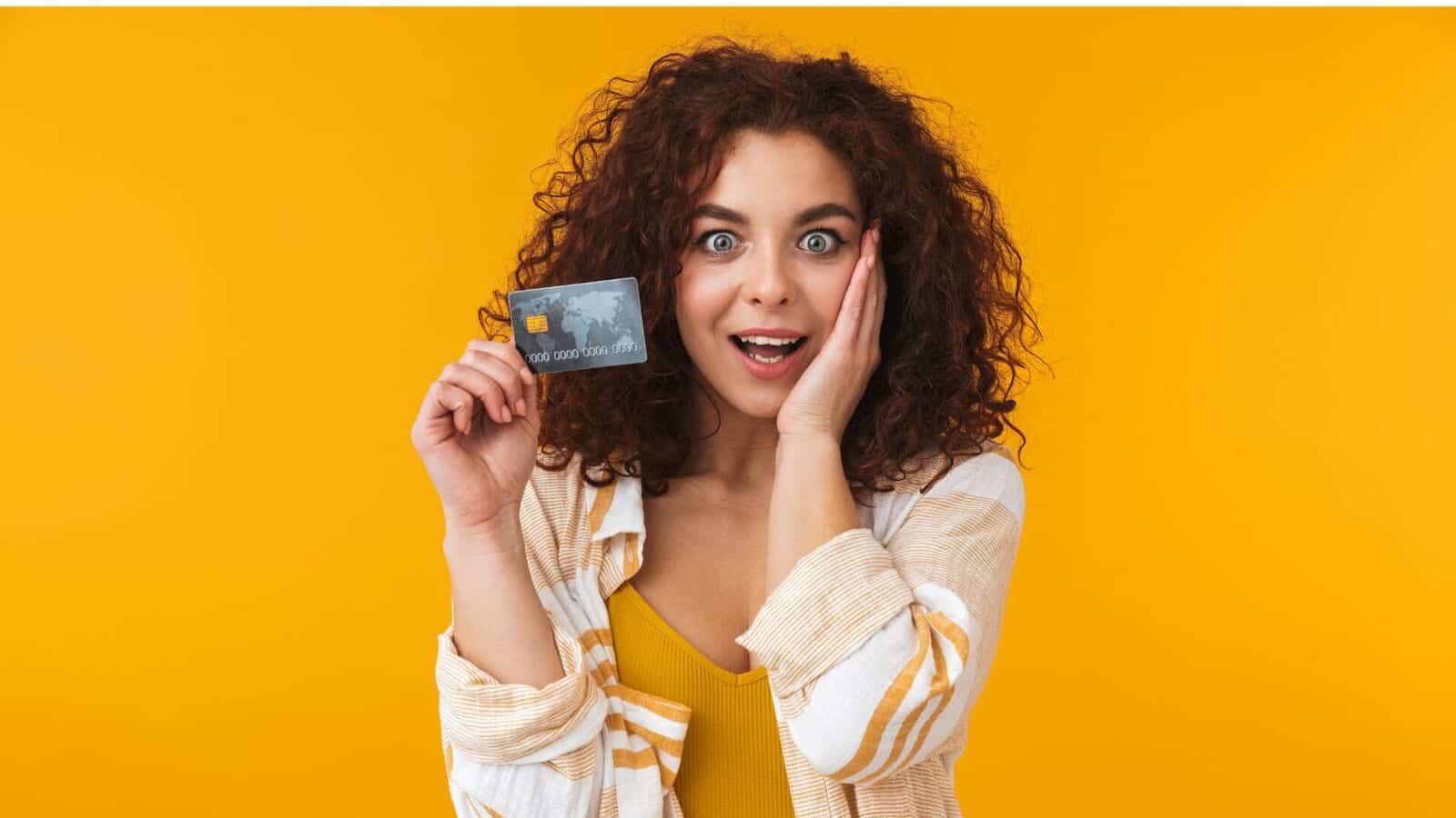 These five popular lifestyle credit cards offer in abundance of cash. Check here