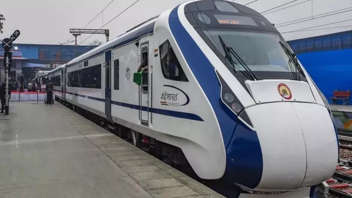 Vandderat from lake to Ayodhya and Varanasi expanded, Dainik Jagran’s campaign brought color, know what is the tariff – Lake NEWS VD Bharat Train Extension Moreut to Ayodhya and Varanasi approved Vdebharat Train Fare