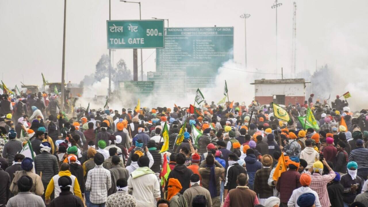 Indira Gandhi channel has closed in advance, video of strong riot after the cessation of farmers
