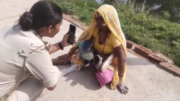 The head bent … urine Pillai … wears a cliff shoes, Mob Lynch with a couple in Nawada; Man’s death – Mob Lynching elderly man killed wife injury after being branded witches Nawada