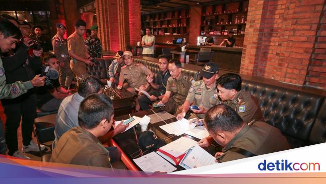 Bandung City Government Night Entertainment Place Gagara Splashy ‘Soap Party’