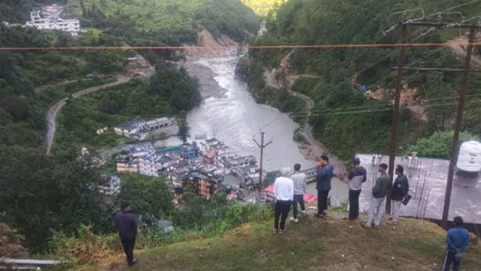 Uttarkashi: The lake is afraid of Sianachatti, the bridge that connects Yamunotri Dham underwater; Cm will inspect today – Uttarkashi Syana Chatti Lake Floods Yamunotri Bridge cm to inspect the disaster zone