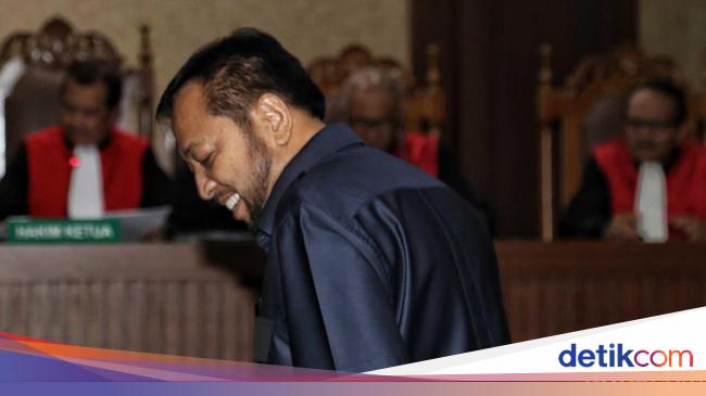 Golkar answers the chance Novanto entering the Golkar structure: perhaps in the gods