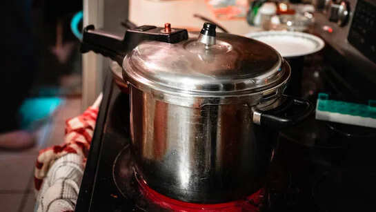Your pulses don’t cook in the pressure cooker? So know easy tips from chef ranveer brar