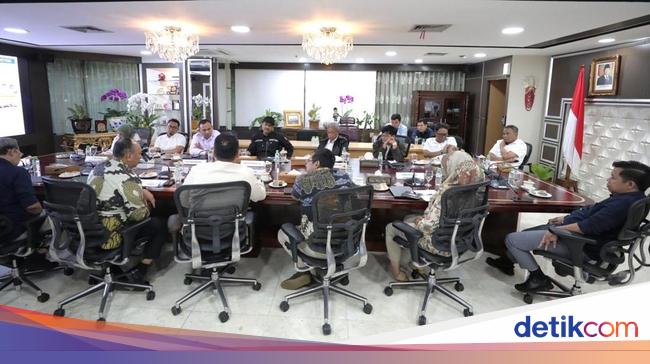 Ministry of Social Affairs and Komdigi reinforces synergy to realize digitization of people’s schools