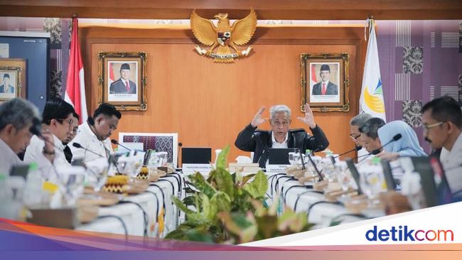 The Ministry of Social Affairs immediately forms the task force and focuses on the course of people’s schools