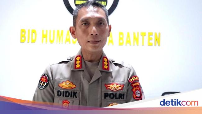 Police will be a supporters of supporters who have forced Dewa United to look at Persija on the bus