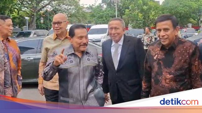 Prabowo collects former Eastern Timor fighters, Hendropriyono-Agum Gumelar Present